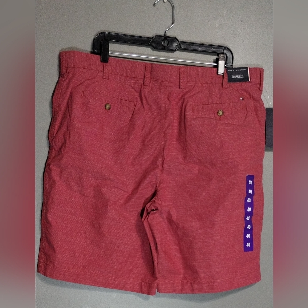 Tommy Hilfiger Flat Front Formal Shorts for Men (40) - Picture 2 of 9
